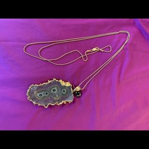 Beautiful 15” crystal necklace with gold detail